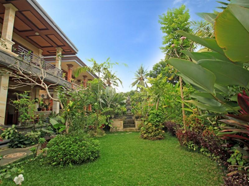 Frangipani Bungalow Убуд Екстериор снимка